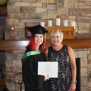 Meet your Posher, Nona